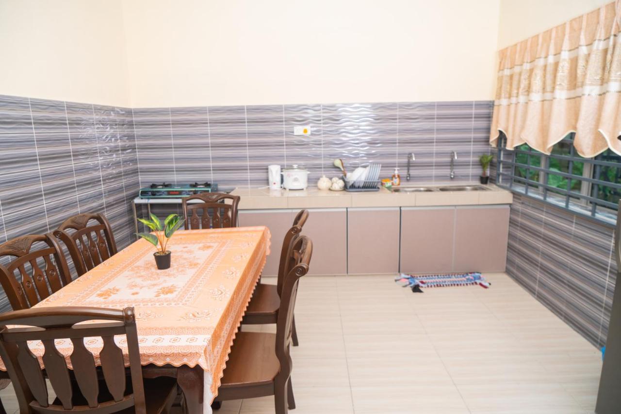 Adorable 3-Bedroom Home With Pool, Wi-Fi And Bbq Rembau Dış mekan fotoğraf