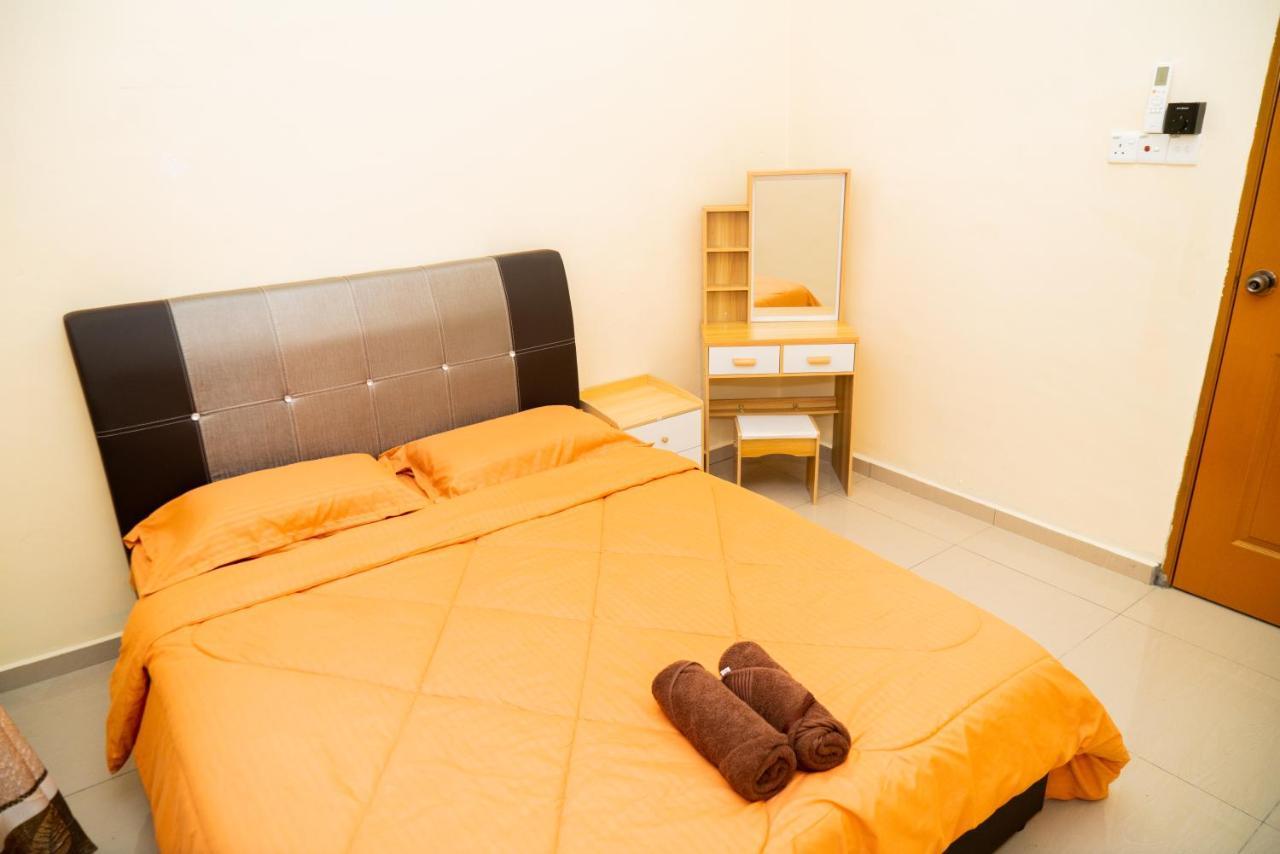 Adorable 3-Bedroom Home With Pool, Wi-Fi And Bbq Rembau Dış mekan fotoğraf